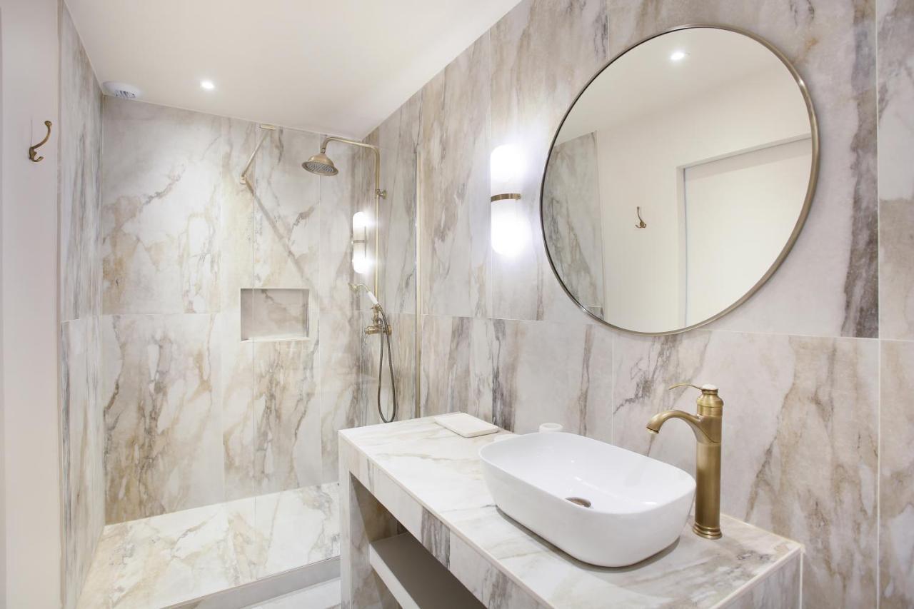 Residence In The Center Of Paris By Studio Prestige Dış mekan fotoğraf